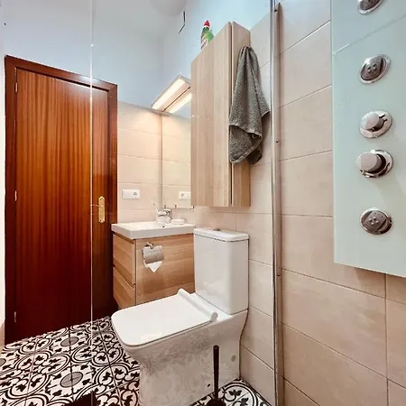 Town House With Patio In Quiet Residential Area 10 Min From Chalet *