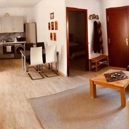 Chalé Town House With Patio In Quiet Residential Area 10 Min From *