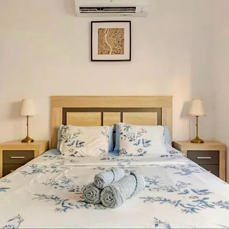 Quiet 3-bedroom House Near Town Hall & Centre Chalet Torremolinos
